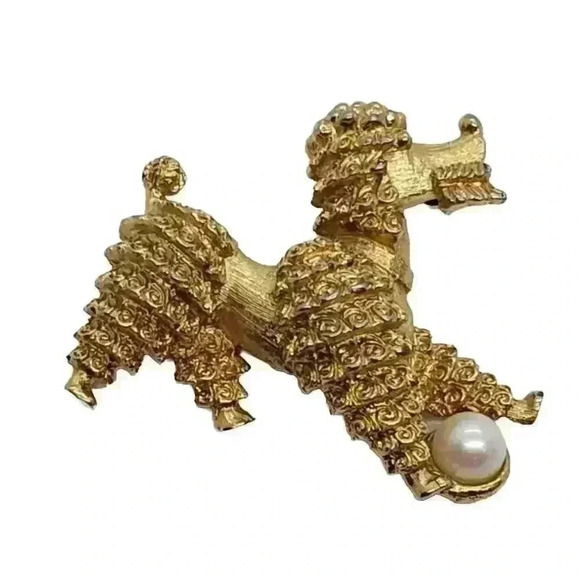 Vintage 1940 1950 Marboux Boucher Poodle Brooch Gold plate Faux Pearl Ball DOG - Picture 2 of 8